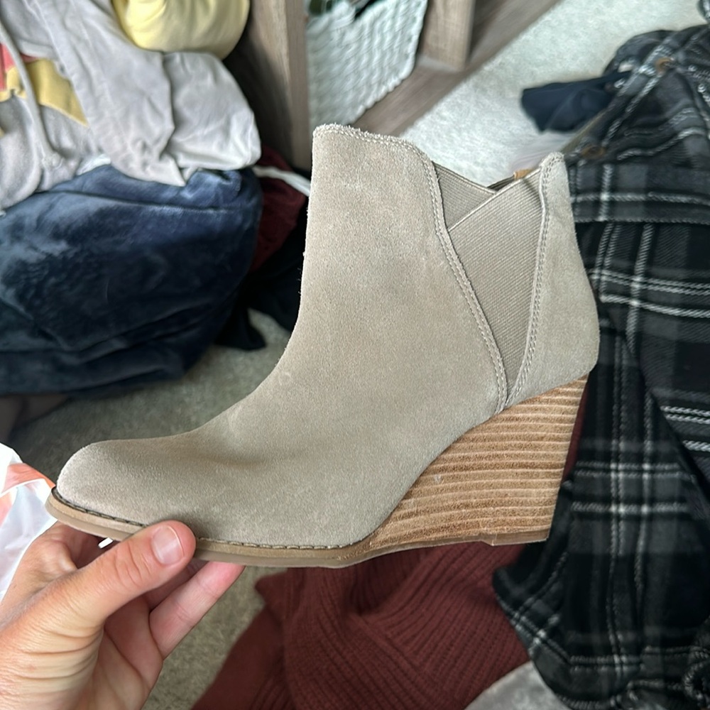 Lucky brand wedge heel